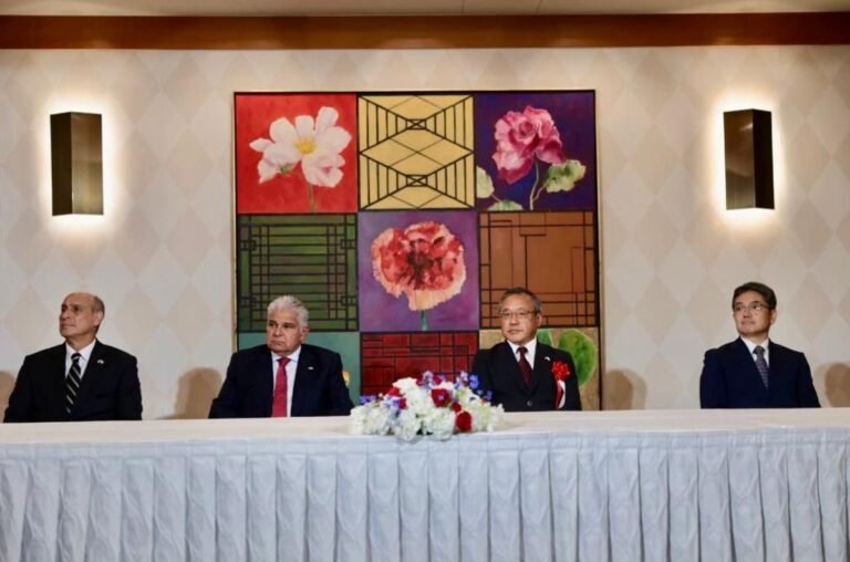 Panamá y Japón sellan acuerdo para desarrollar un hub logístico en Puerto Armuelles