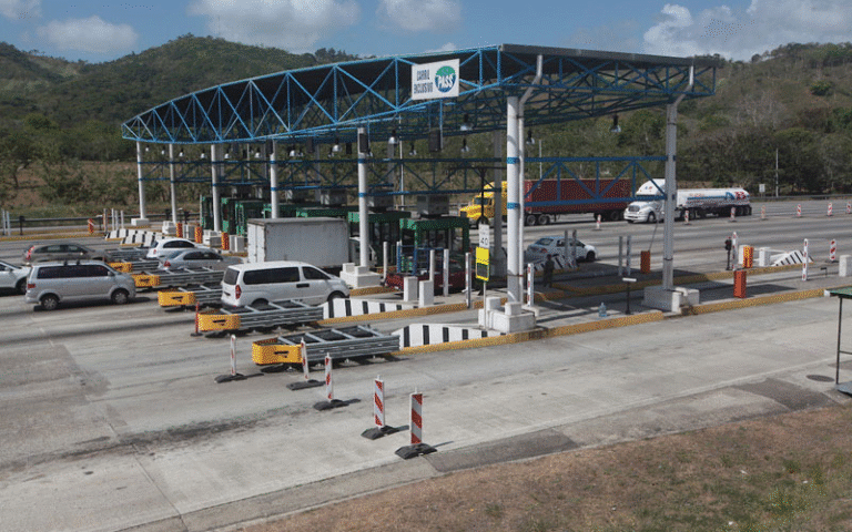 Este jueves se reactiva el cobro de peaje en la autopista Don Alberto Motta