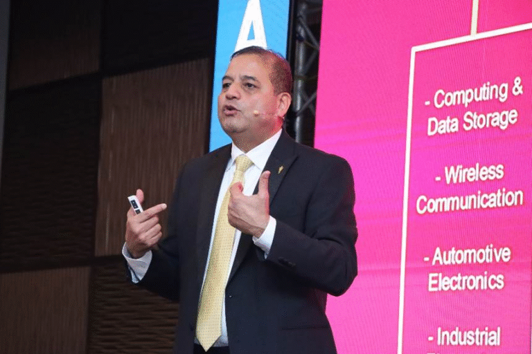 Panamá designa al Dr. Darío Solís Caballero como nuevo Comisionado Nacional de la Industria de Microelectrónica y Semiconductores