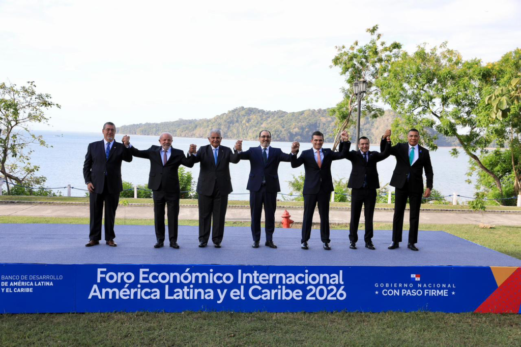 Mulino llama a un bloque latinoamericano ante nuevo orden global