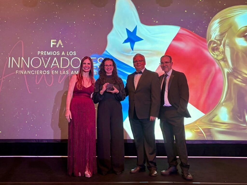 En Costa Rica, BAC fue galardonado con Oro en Inclusión Financiera por “BAC Sin Límites