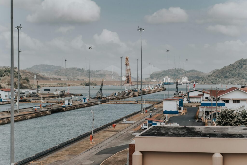 Canal de Panamá enlista emisión global de bonos de hasta $450 millones - Panamá y Centroamérica