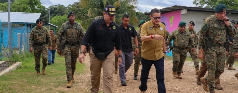 Washington y Panamá lanzan plan de restauración en selva devastada por más de un millón de migrantes - Panamá y Centroamérica