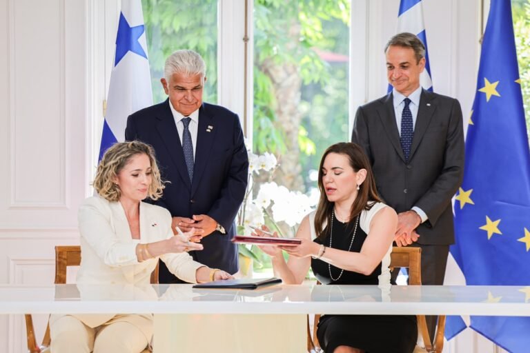 Panamá y Grecia sellan una nueva alianza estratégica en turismo, diplomacia y comercio marítimo - Panamá y Centroamérica