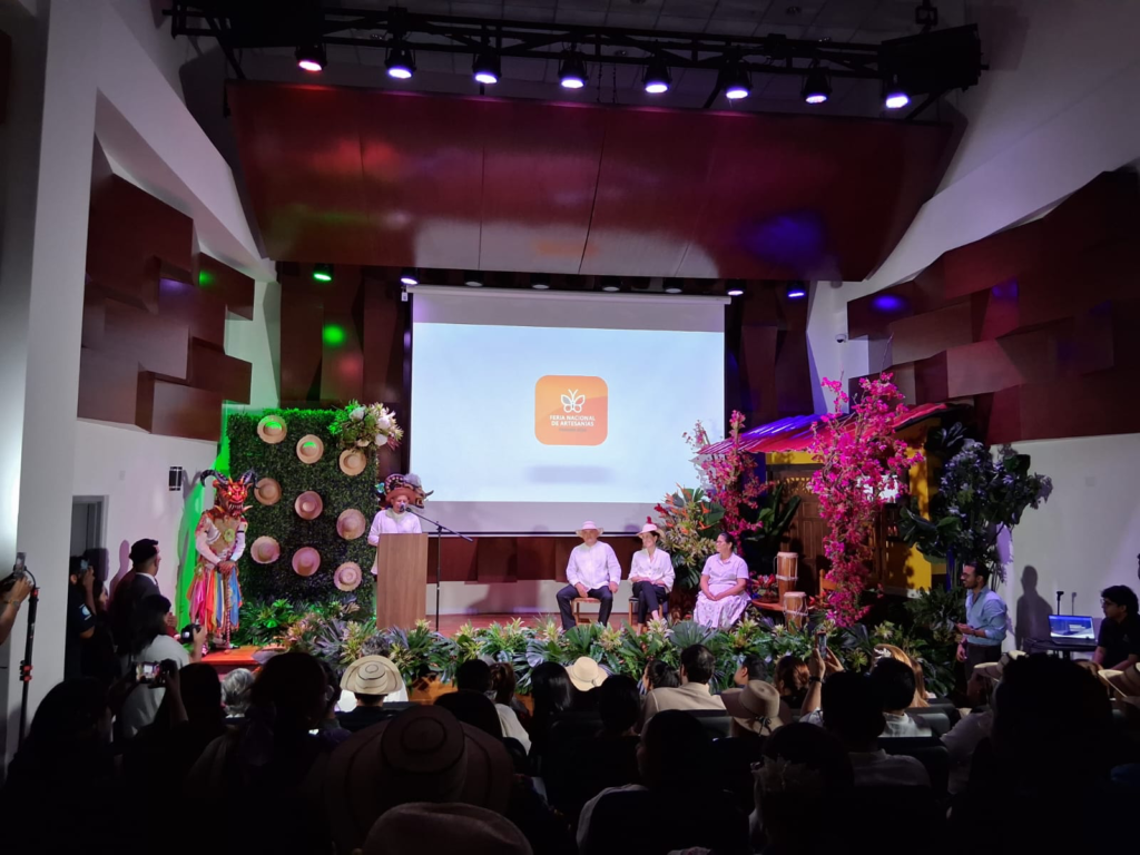 Feria Nacional de Artesanía 2026 ocupará por primera vez todo Atlapa con 677 artesanos - Panamá y Centroamérica