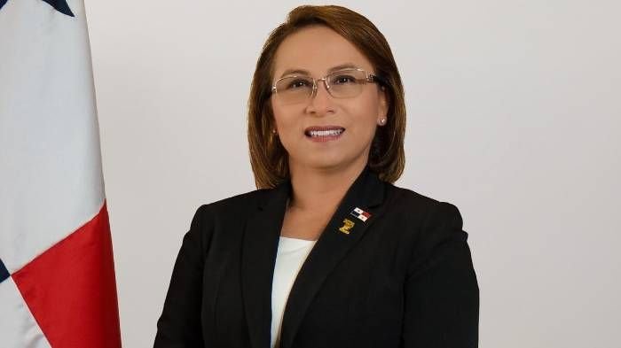 Nelly González asume la presidencia del Tribunal de la Función Pública - Panamá y Centroamérica