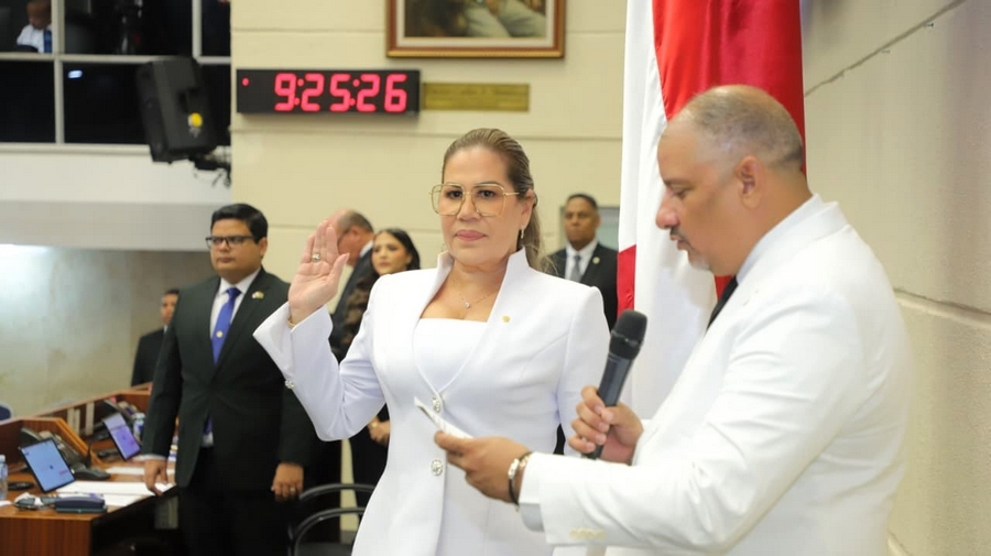 Shirley Castañedas es escogida como nueva presidenta de la Asamblea Nacional - Panamá y Centroamérica