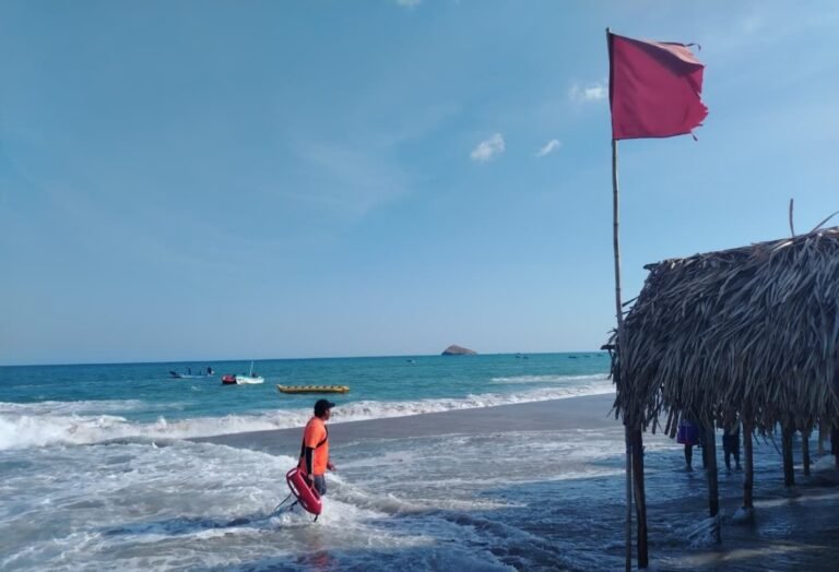 Panamá activa alerta por fuerte oleaje: el mar se torna peligroso - Panamá y Centroamérica
