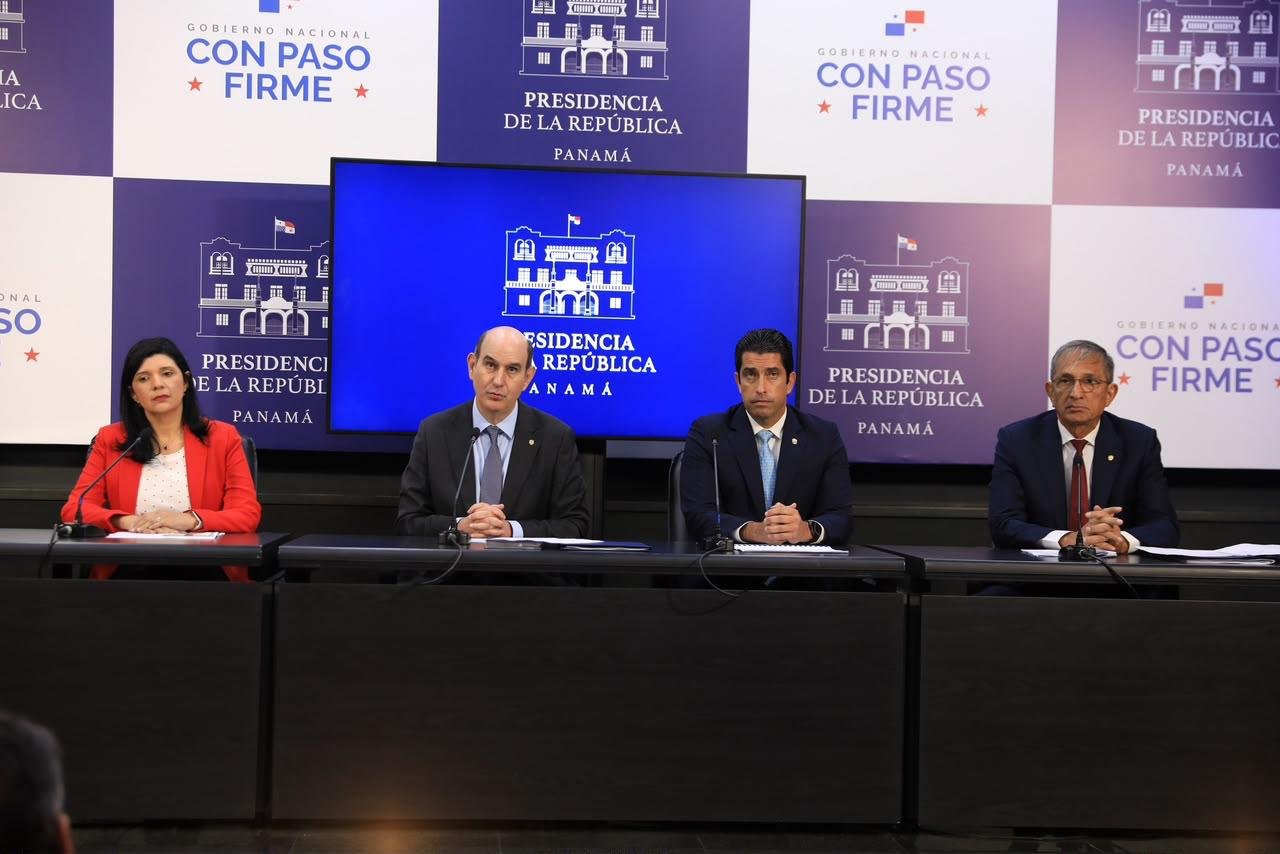 Presentación del proyecto de Presupuesto General del Estado 2027 ante autoridades de Panamá