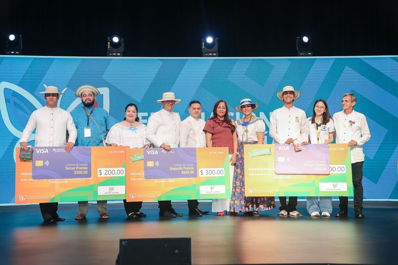 Ganadores y organizadores del Certamen de la Camisilla 2026