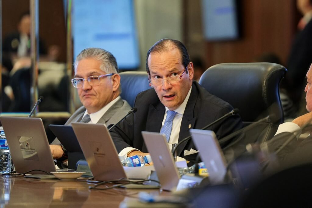 Presentación oficial del proyecto de rehabilitación de la avenida Randolph en Colón