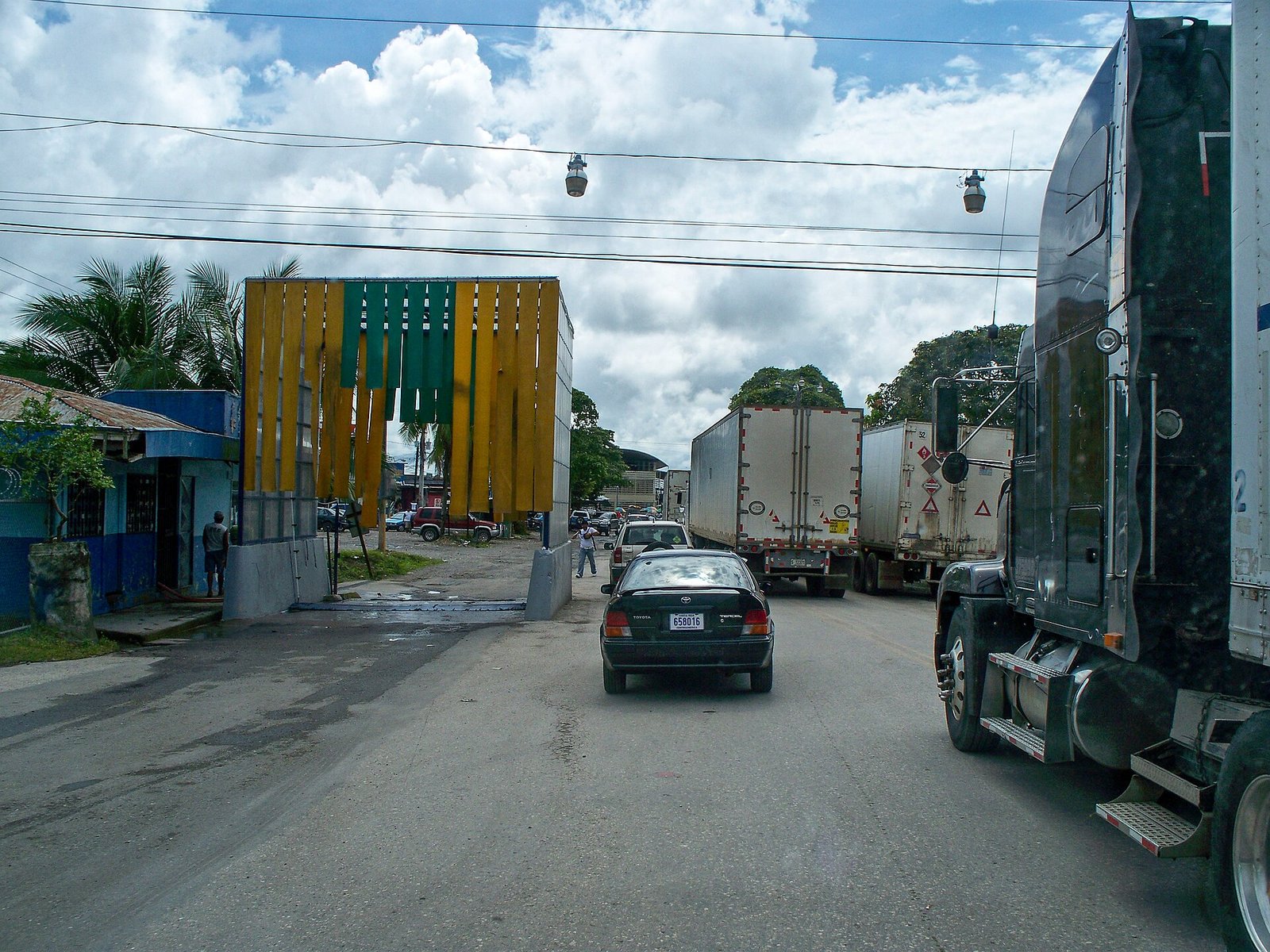 Carretera Panamericana en el paso fronterizo entre Costa Rica y Panamá