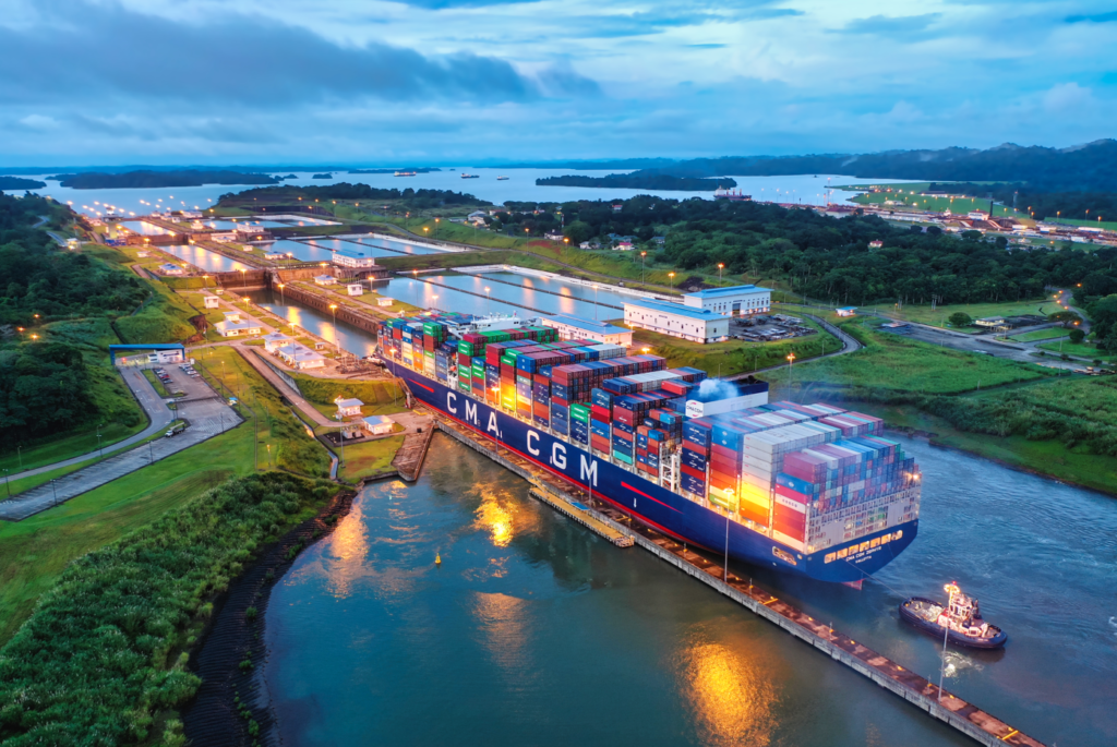 Canal amplía su esquema de cupos y prueba un nuevo mecanismo para las esclusas Panamax - Panamá y Centroamérica