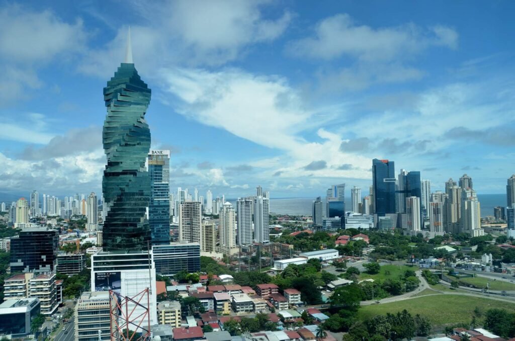 Vista de la ciudad de Panamá. Foto de archivo difundida por el MICI.