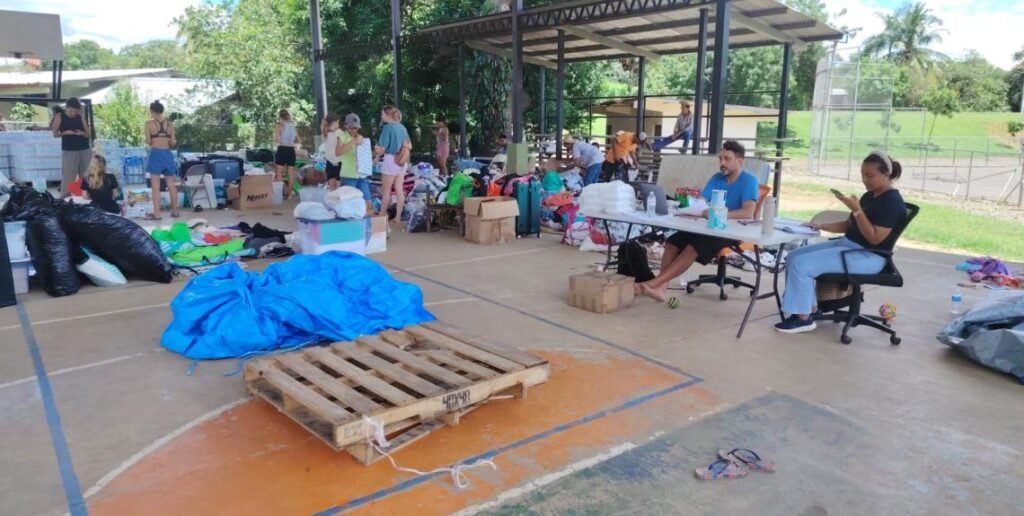 Mantienen bajo vigilancia sanitaria a 3,800 damnificados tras el terremoto - Panamá y Centroamérica