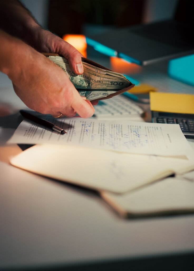 Bancos obligados a transparentar todos sus cobros con nueva regulación - Panamá y Centroamérica