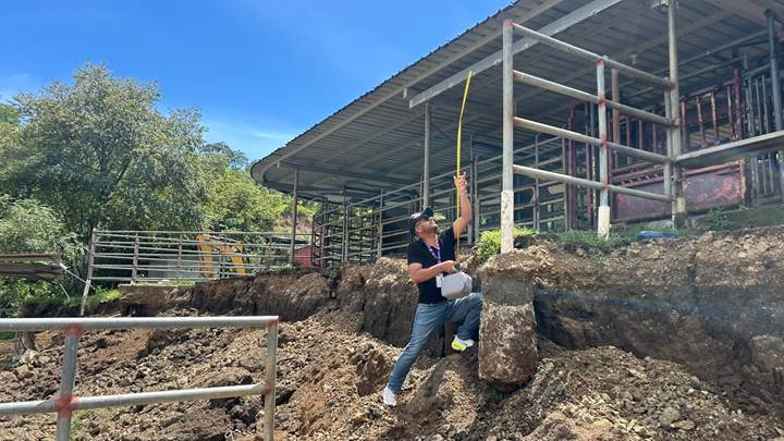 Trabajo de campo en el marco de la investigación sísmica divulgada por Senacyt. Foto suministrada por Senacyt.