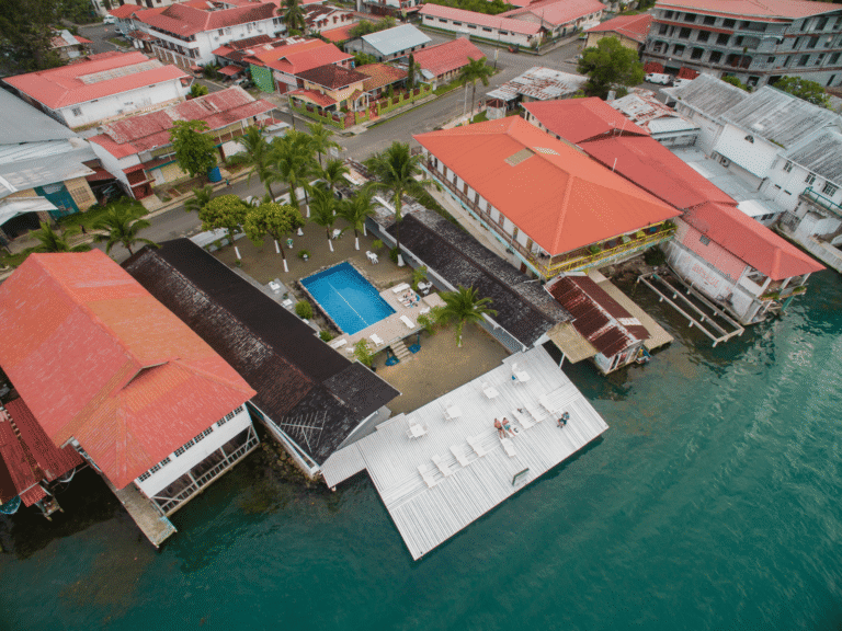 Gobierno declara estado de emergencia ambiental en Bocas del Toro