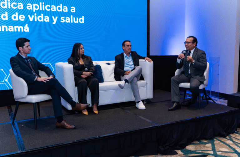 Panamá debate cómo innovar en salud más allá de la tecnología