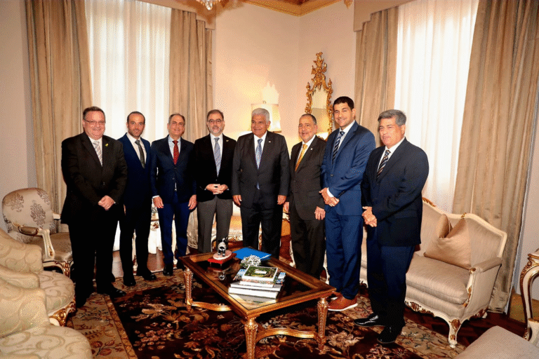 Presidente Mulino recibe a representantes de la comunidad judía por el Año Nuevo Judío