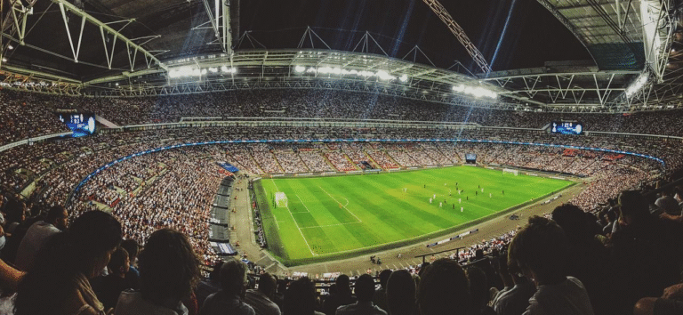 Turismo deportivo en auge: Chubb revela que más de 5 millones de latinoamericanos viajan a España motivados por LALIGA