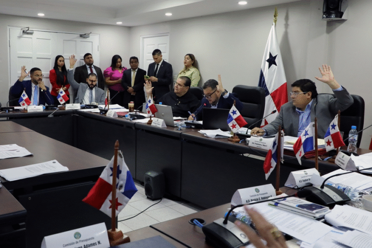Comisión de Presupuesto aprueba en primer debate el proyecto de Presupuesto General del Estado 2026 por B/. 34,901.8 millones