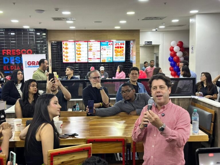 Wendy’s Panamá lanza “Gran Pechuguines”, su nueva apuesta en la categoría de pollo