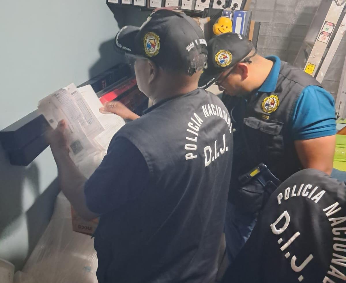 Golpe al fraude digital: desarticulan red que operaba con “phishing” en ciudad de Panamá y Chiriquí - Panamá y Centroamérica