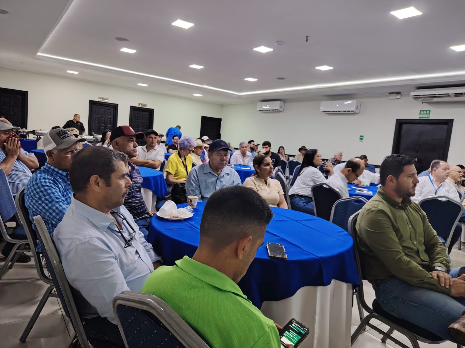 Nevada proyecta crecer en acopio de leche y refuerza inversiones millonarias en Panamá - Panamá y Centroamérica