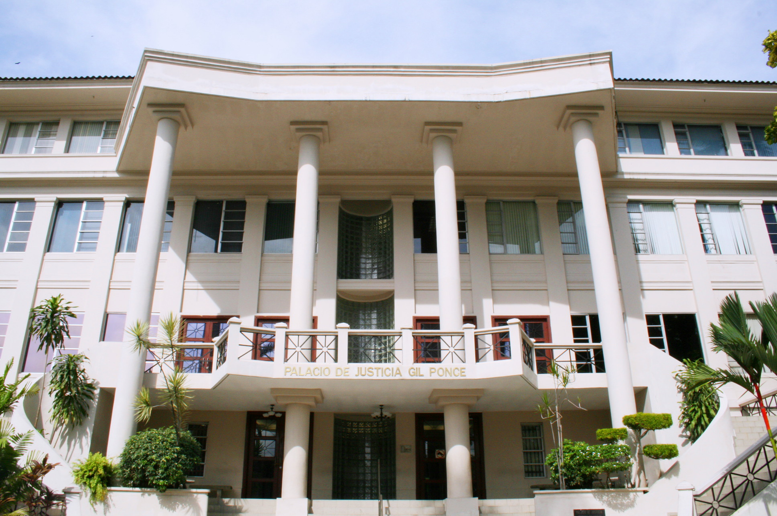 Corte Suprema dicta primeras sentencias de fondo por caso Dietilenglicol: 82% de las demandas están listas para fallo - Panamá y Centroamérica