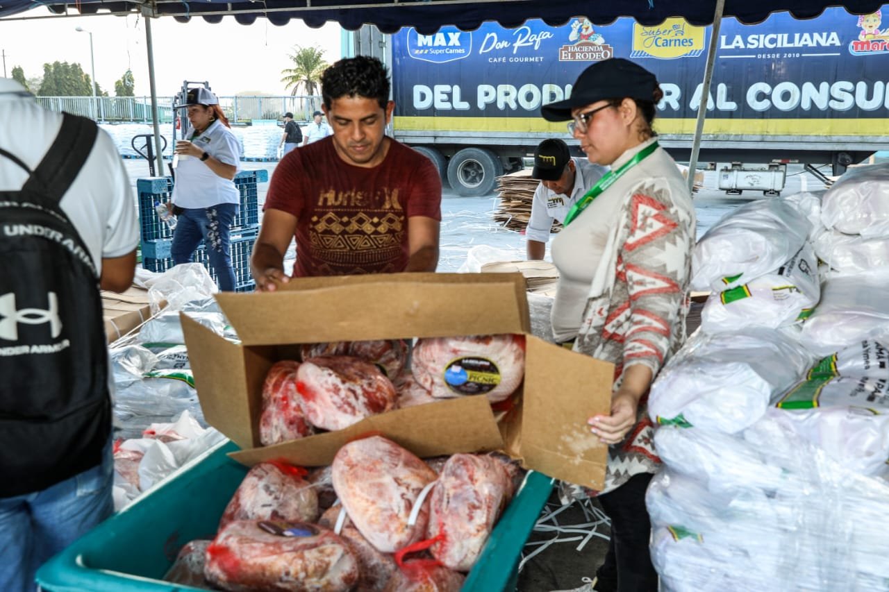 IMA abarata la canasta básica para 560 mil familias - Panamá y Centroamérica