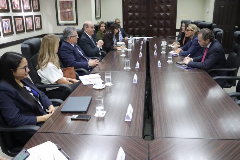 Panamá acelera su ruta hacia la OCDE con nuevas reformas y compromisos institucionales - Panamá y Centroamérica