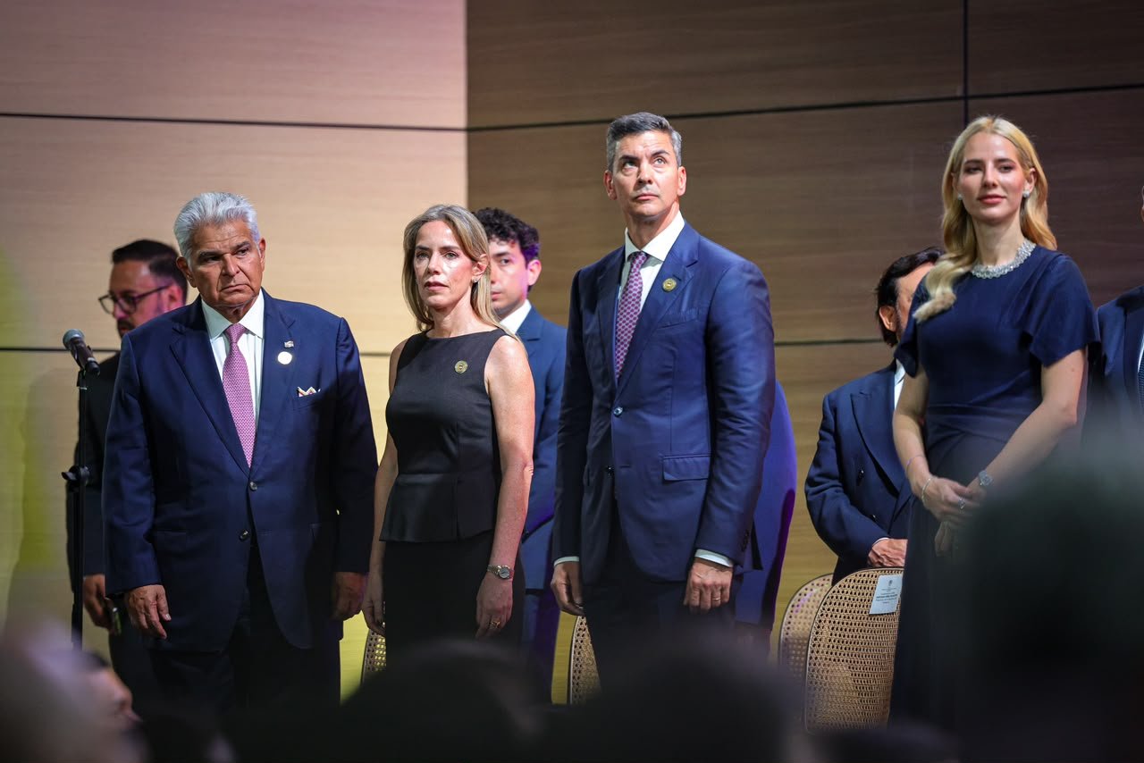 - Panamá y Centroamérica